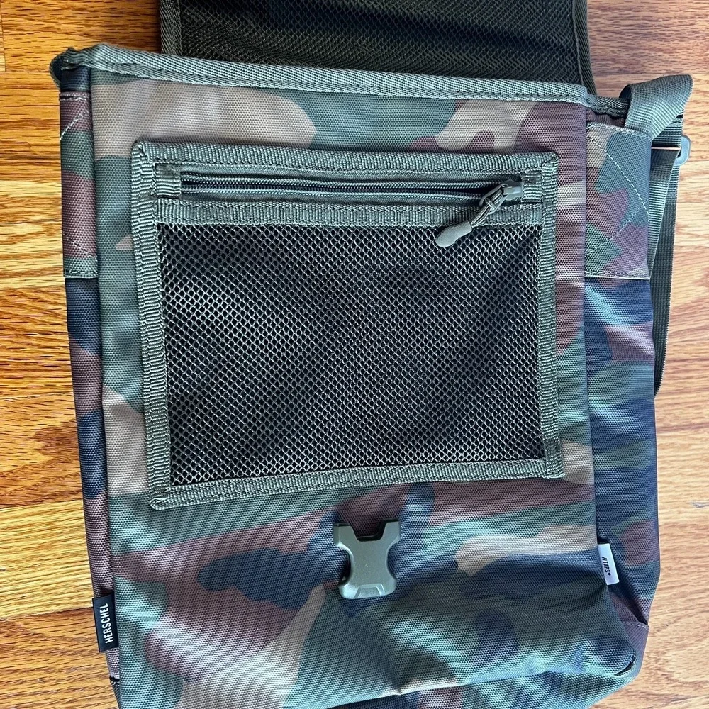 WTAPS x Herschel Camo‎ Reconnaissance Shoulder Bag Crossbody Collab Messenger